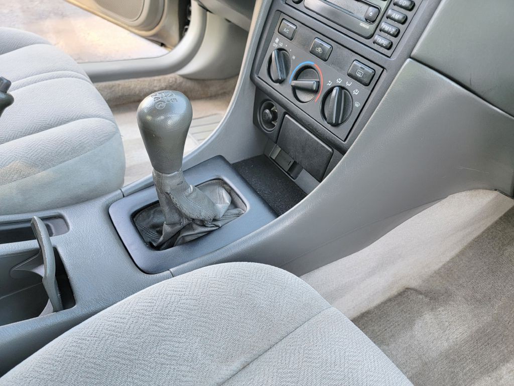 2000 Toyota Camry Image 41