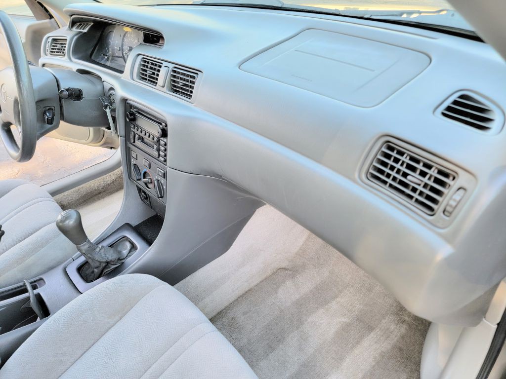 2000 Toyota Camry Image 42