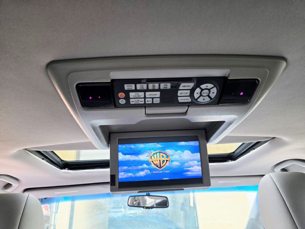 2012 Honda Odyssey Image 3
