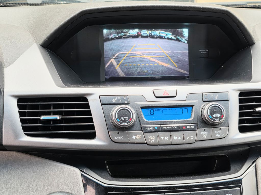 2012 Honda Odyssey Image 5