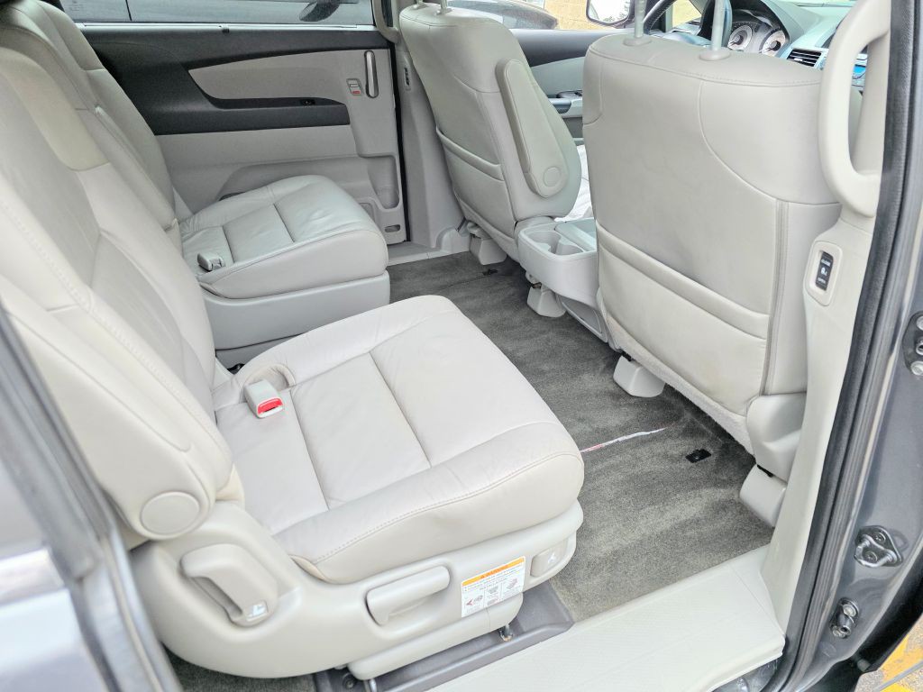 2012 Honda Odyssey Image 23