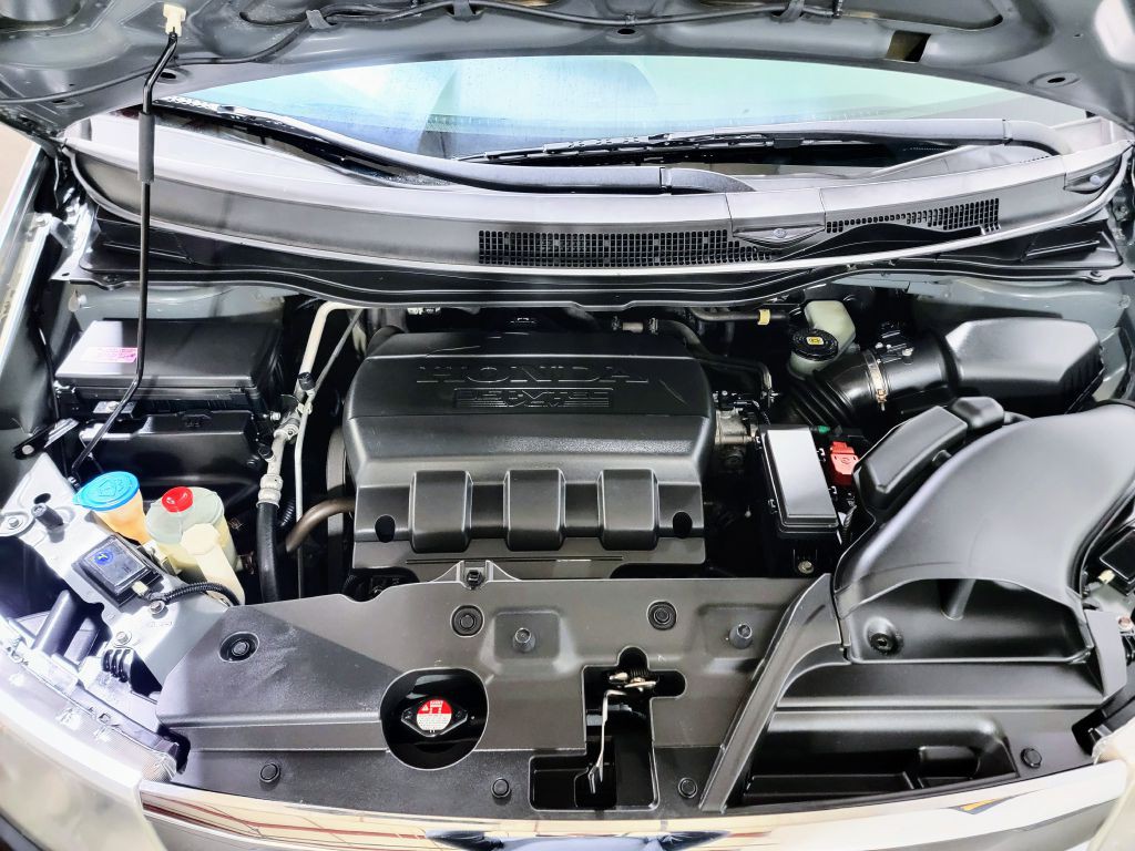 2012 Honda Odyssey Image 45