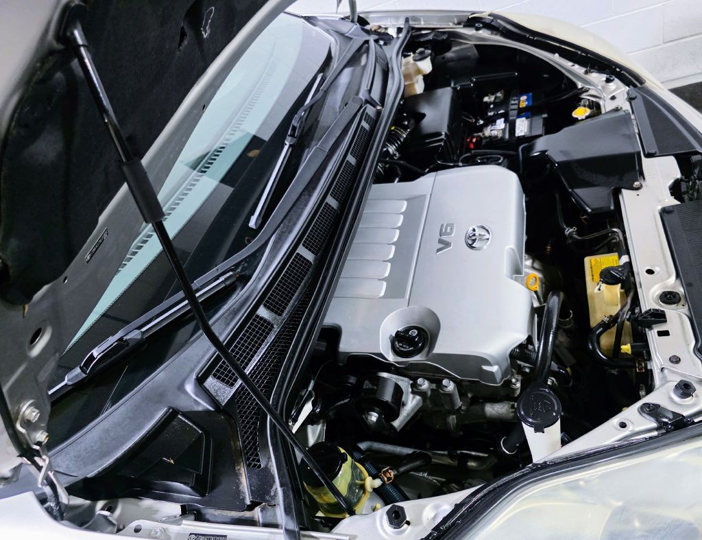 2010 Toyota Sienna Image 47