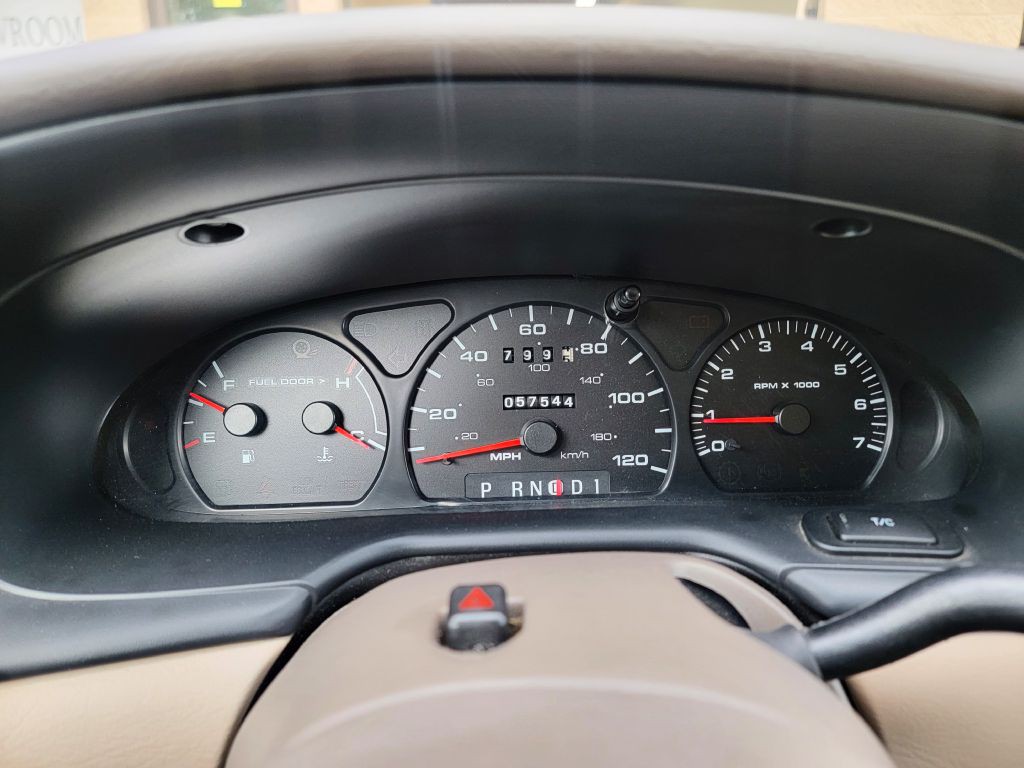 2002 Ford Taurus Image 5