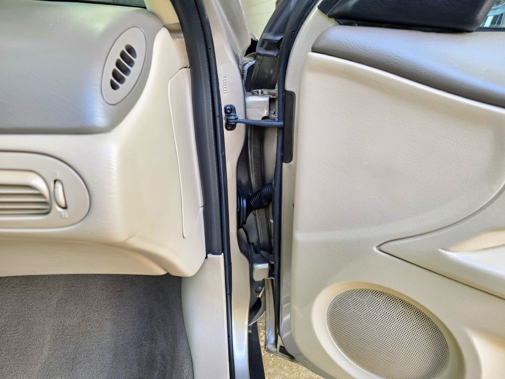 2002 Ford Taurus Image 21