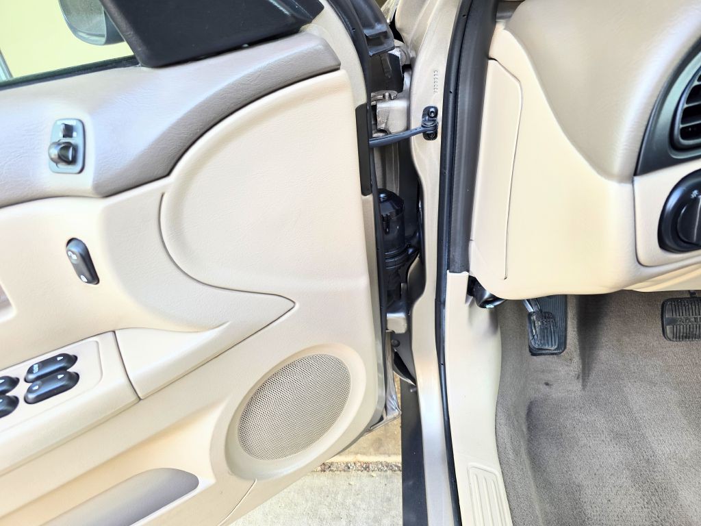 2002 Ford Taurus Image 23