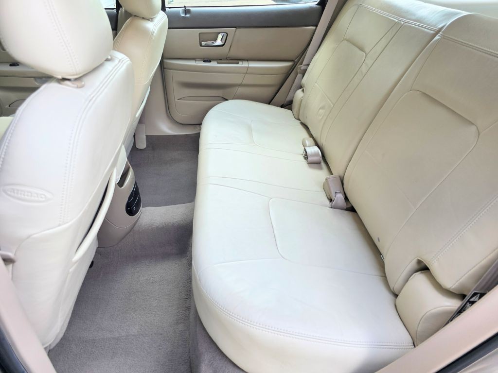 2002 Ford Taurus Image 25