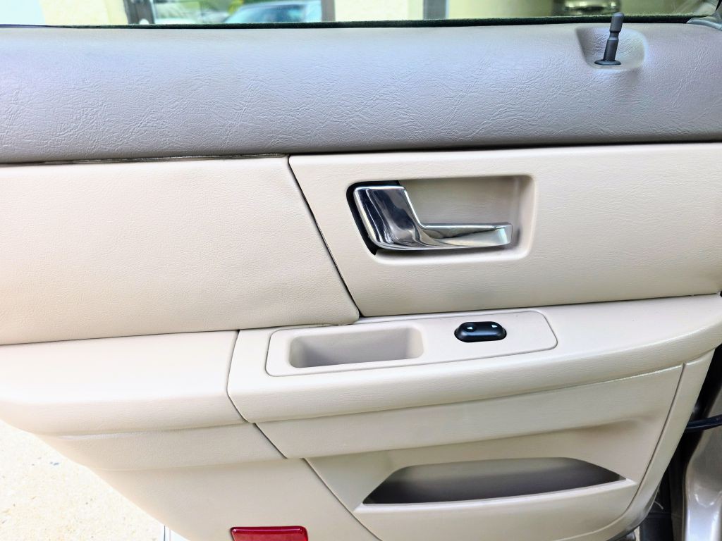 2002 Ford Taurus Image 26