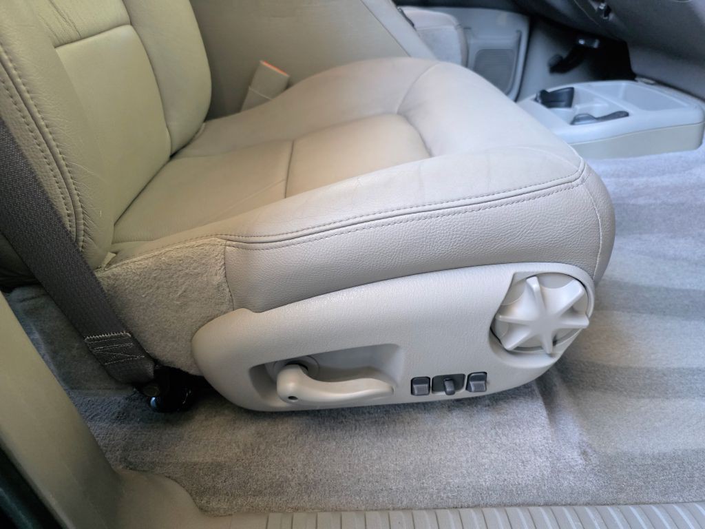 2003 Dodge Durango Image 13