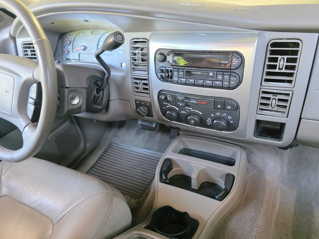 2003 Dodge Durango Image 14