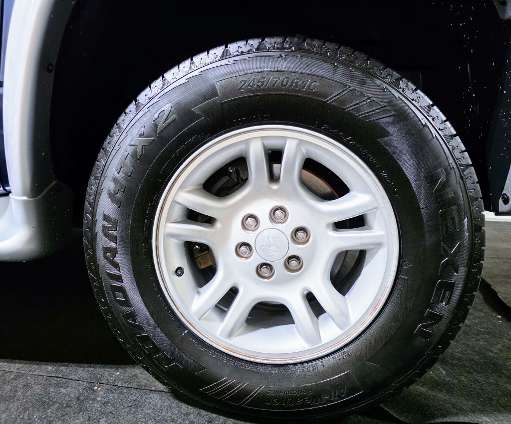 2003 Dodge Durango Image 35