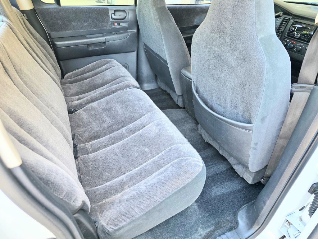 2002 Dodge Dakota Image 10