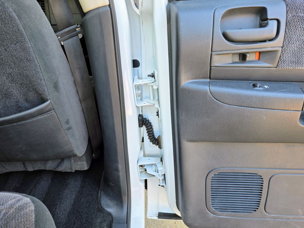 2002 Dodge Dakota Image 12