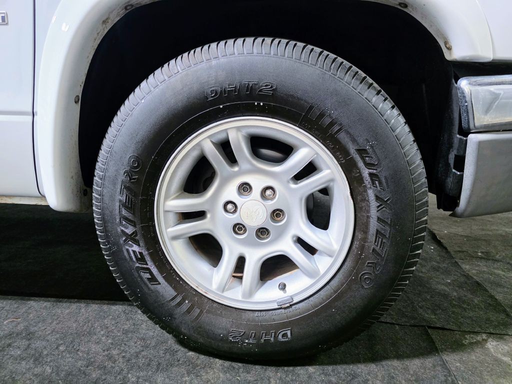 2002 Dodge Dakota Image 25