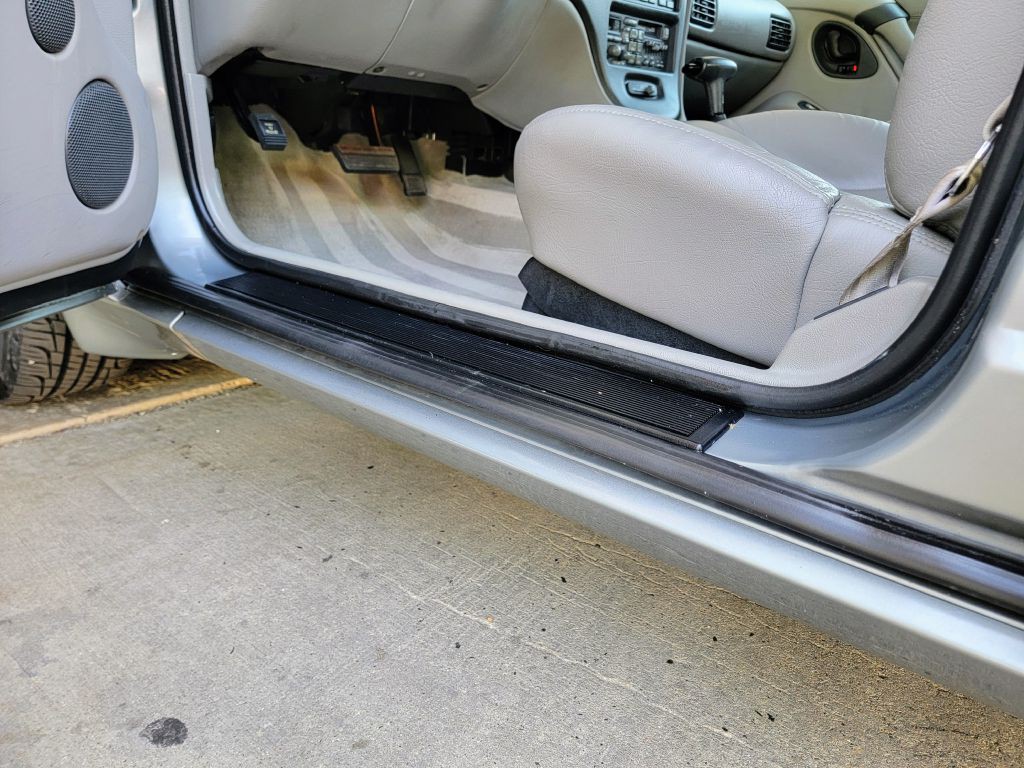 1994 Pontiac Bonneville Image 34