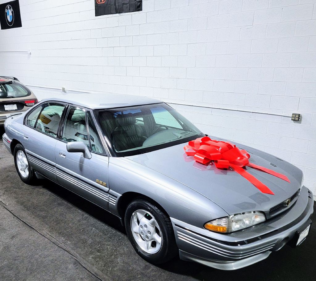 1994 Pontiac Bonneville Image 45
