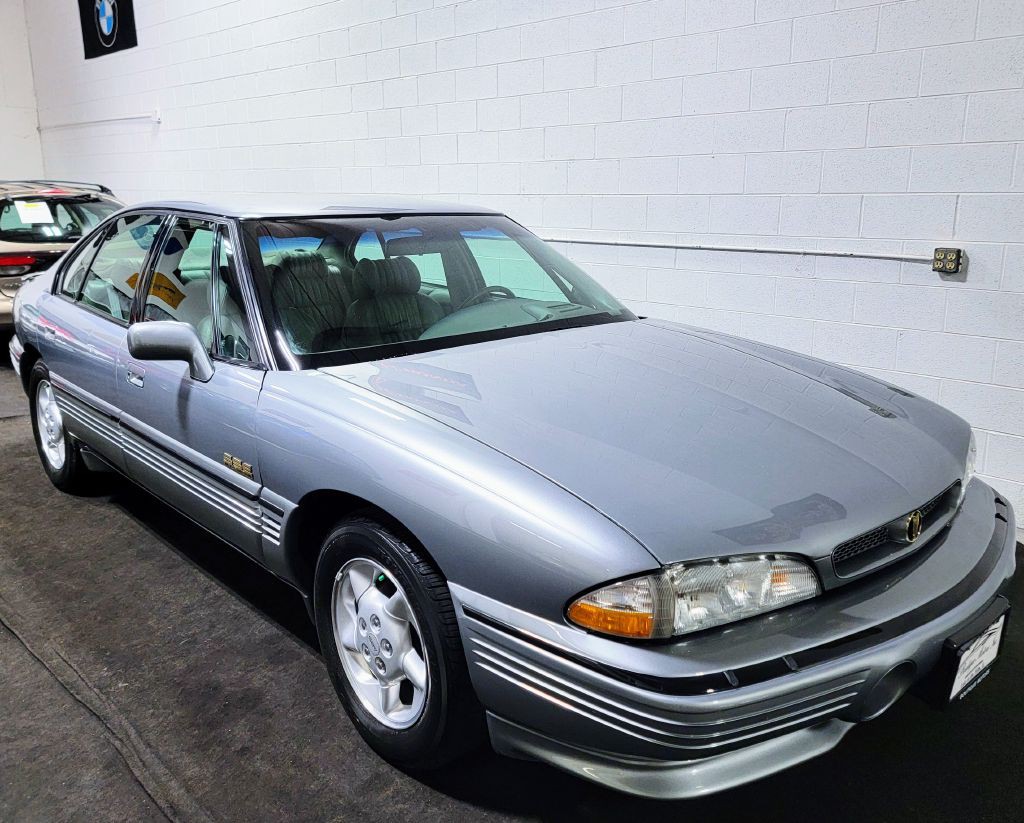 1994 Pontiac Bonneville Image 47