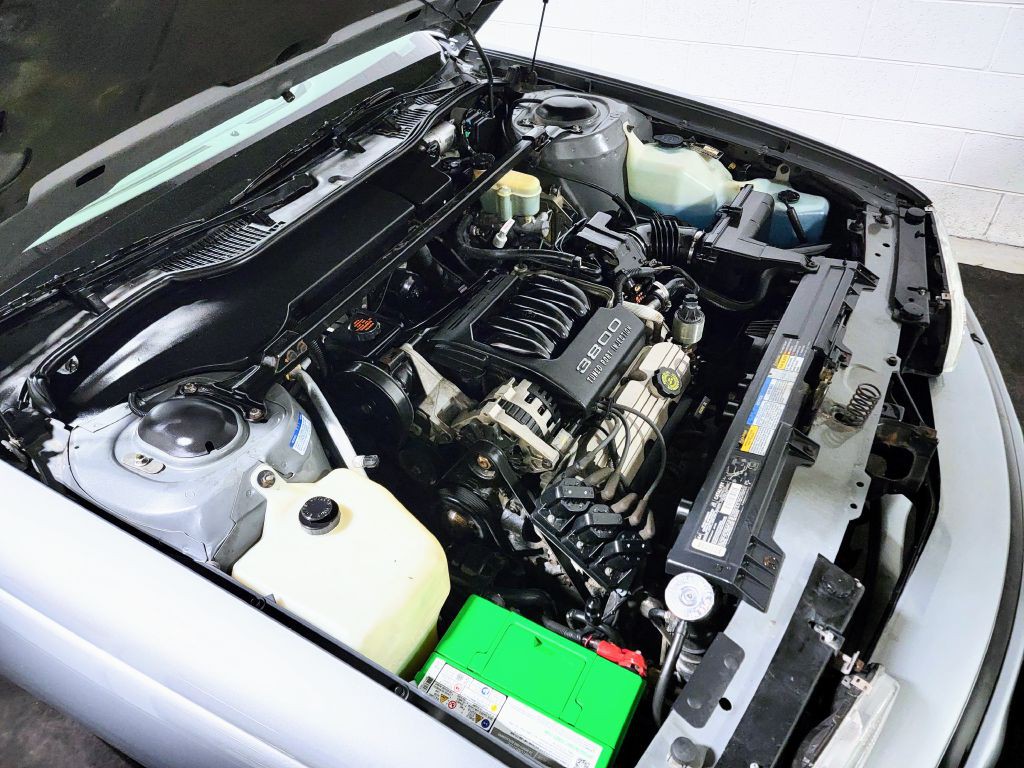 1994 Pontiac Bonneville Image 54