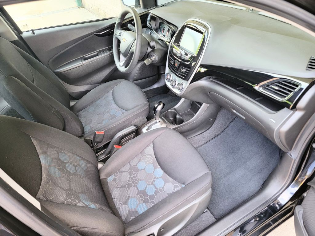 2017 Chevrolet Spark Image 31
