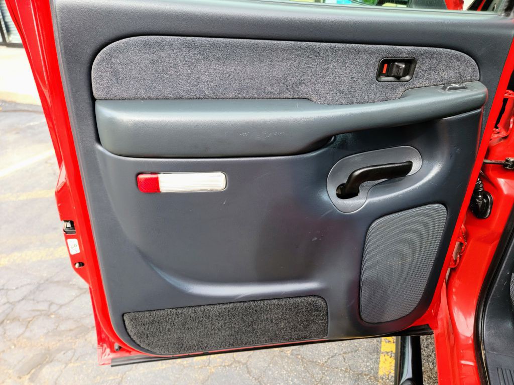 2002 Chevrolet Silverado 1500 Image 16