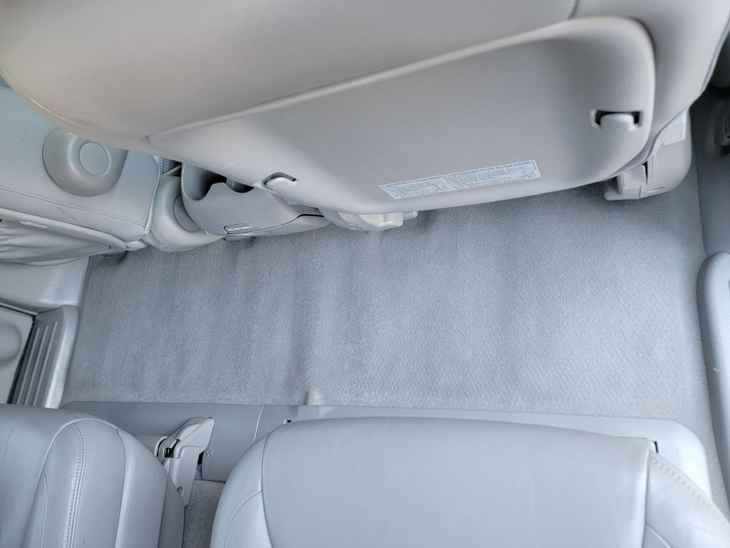 2004 Toyota Sienna Image 19