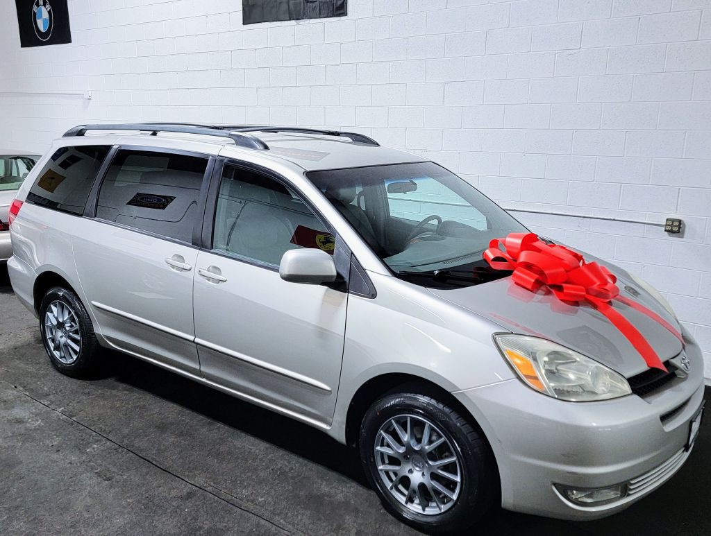 2004 Toyota Sienna Image 43