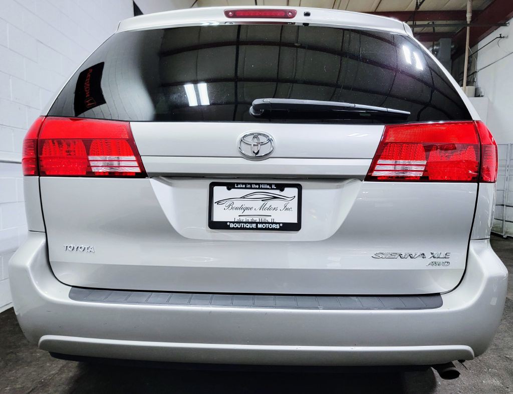 2004 Toyota Sienna Image 47