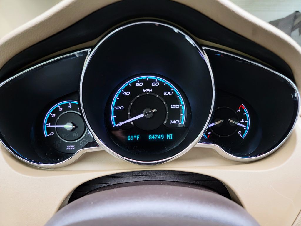 2010 Chevrolet Malibu Image 3