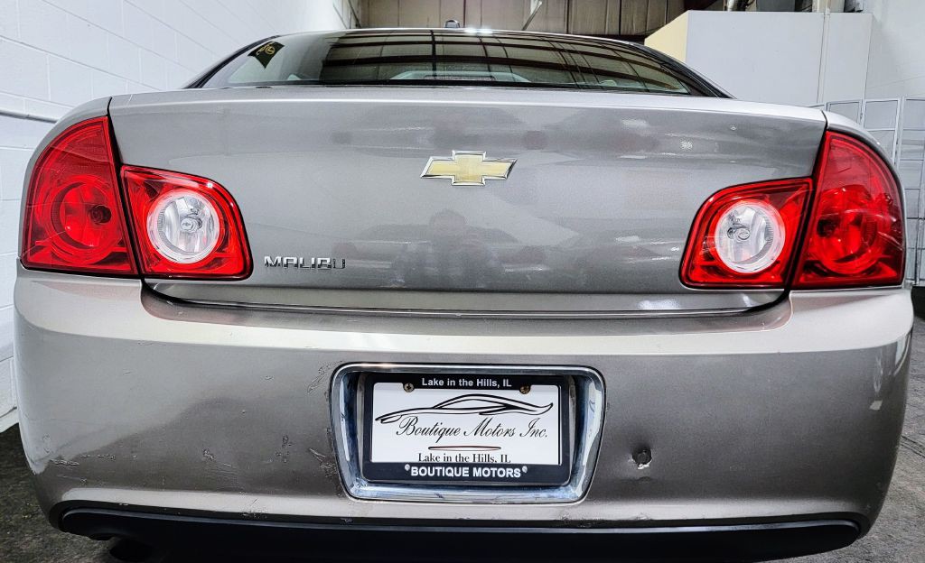 2010 Chevrolet Malibu Image 9