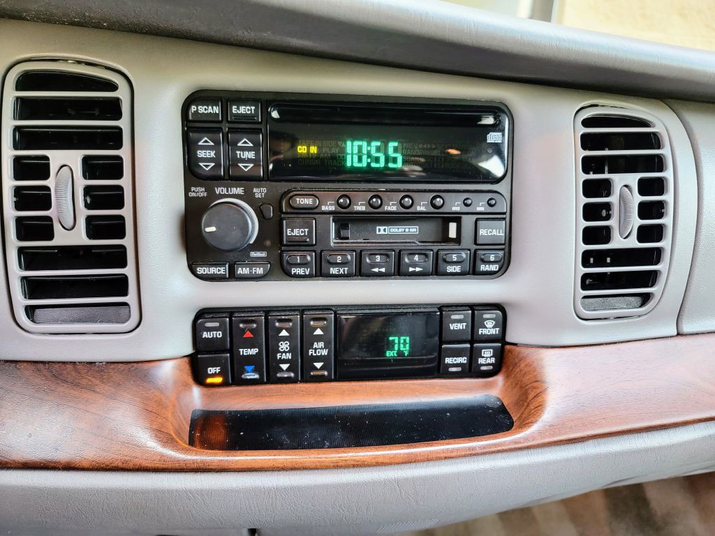 2001 Buick Park Avenue Image 14