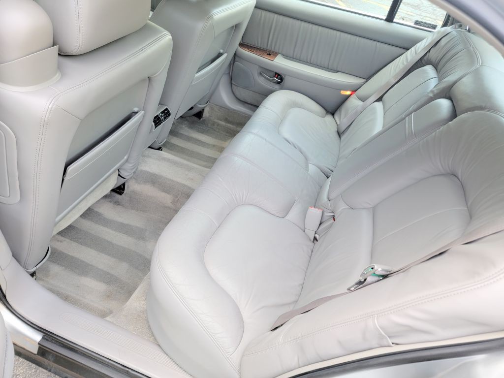 2001 Buick Park Avenue Image 15
