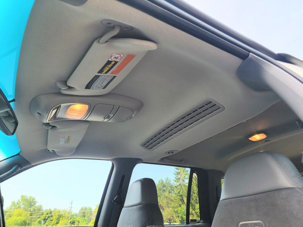 1999 Dodge Durango Image 13
