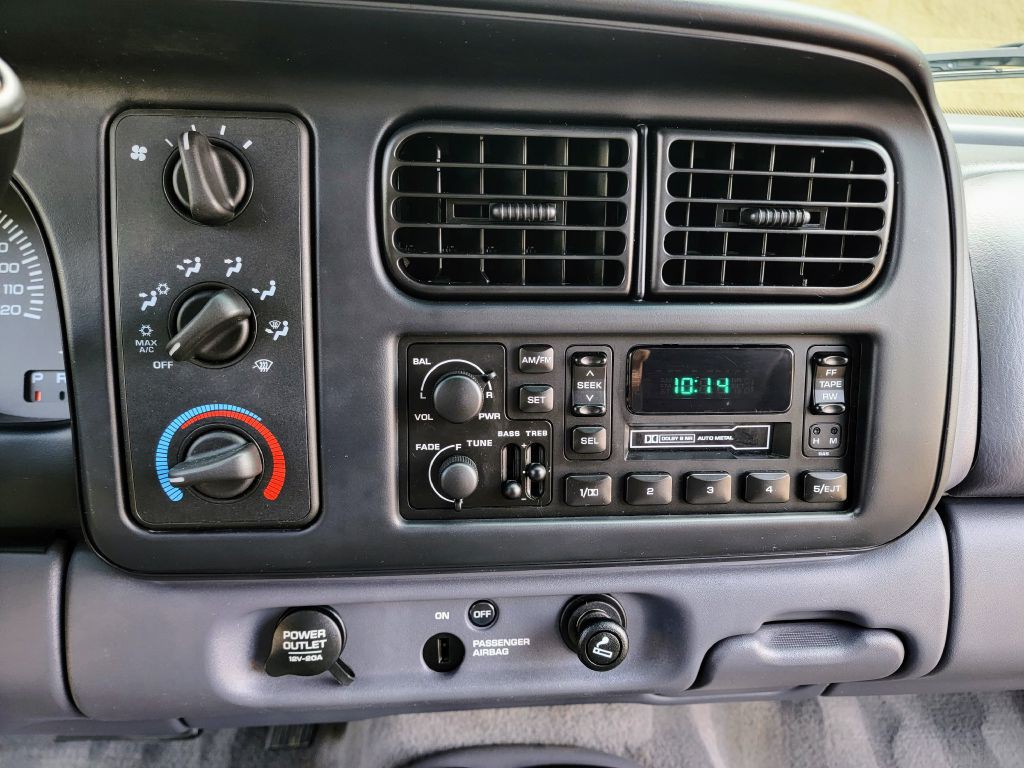 2000 Dodge Dakota Image 29