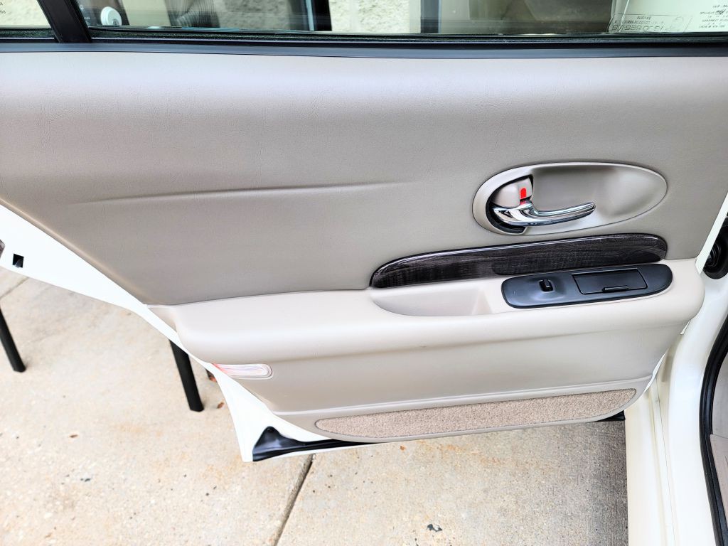 2003 Buick LeSabre Image 15