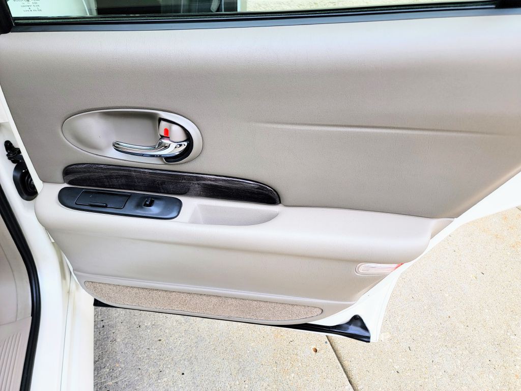 2003 Buick LeSabre Image 20
