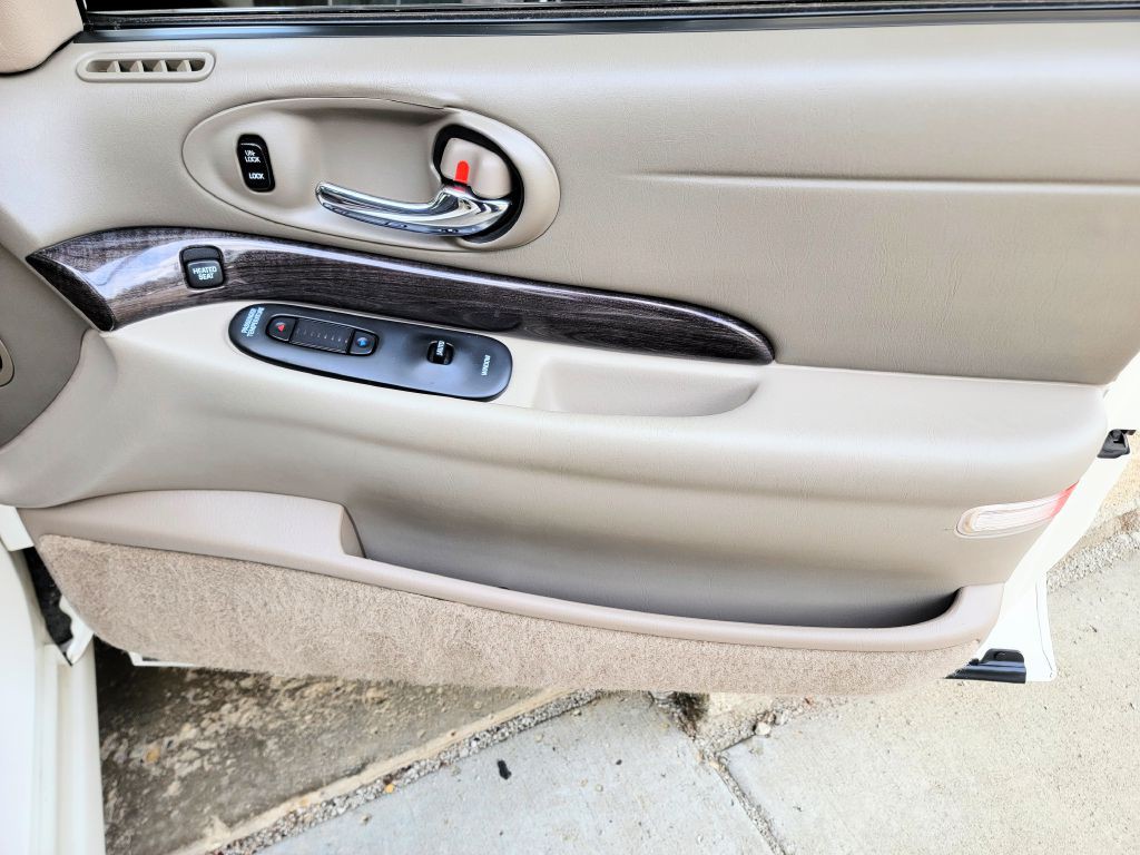 2003 Buick LeSabre Image 21
