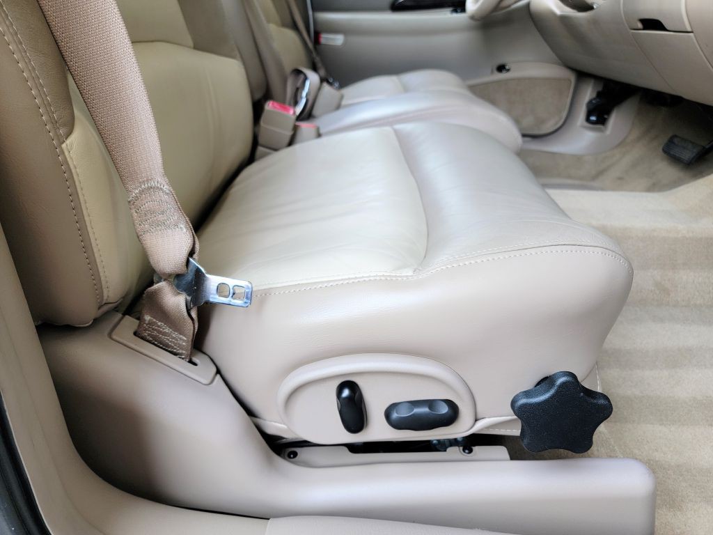 2003 Buick LeSabre Image 29