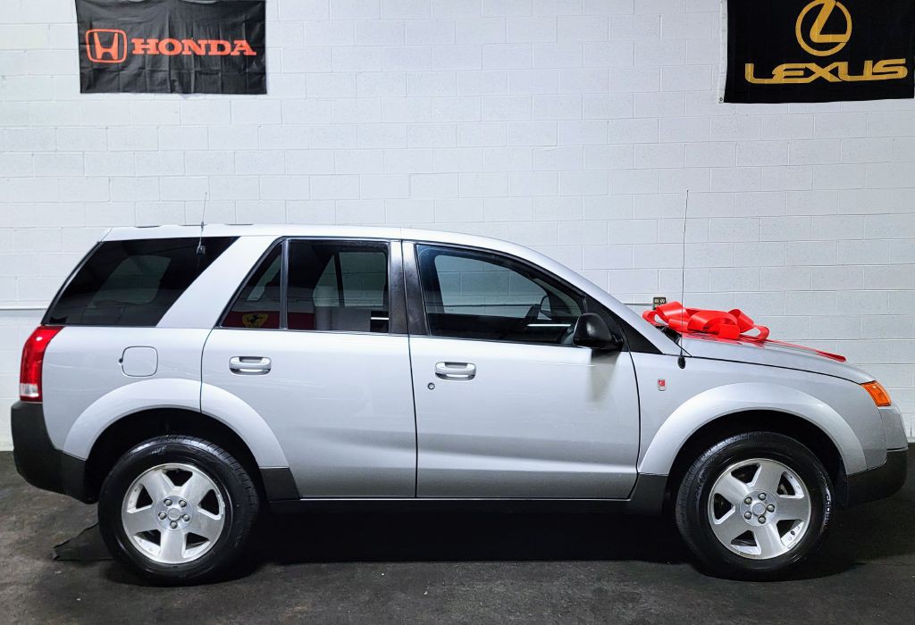 2004 Saturn Vue Image 3