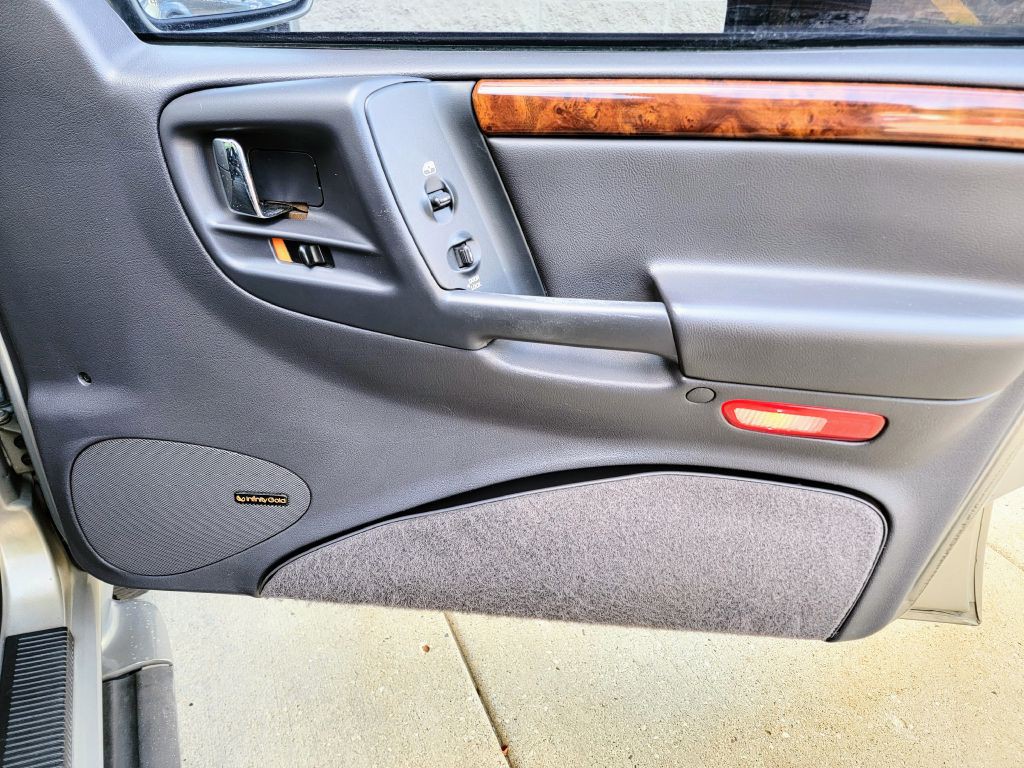 1997 Jeep Grand Cherokee Image 22