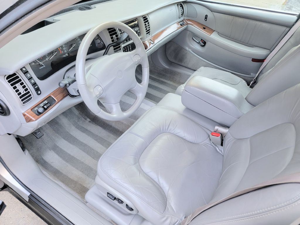 2002 Buick Park Avenue Image 8