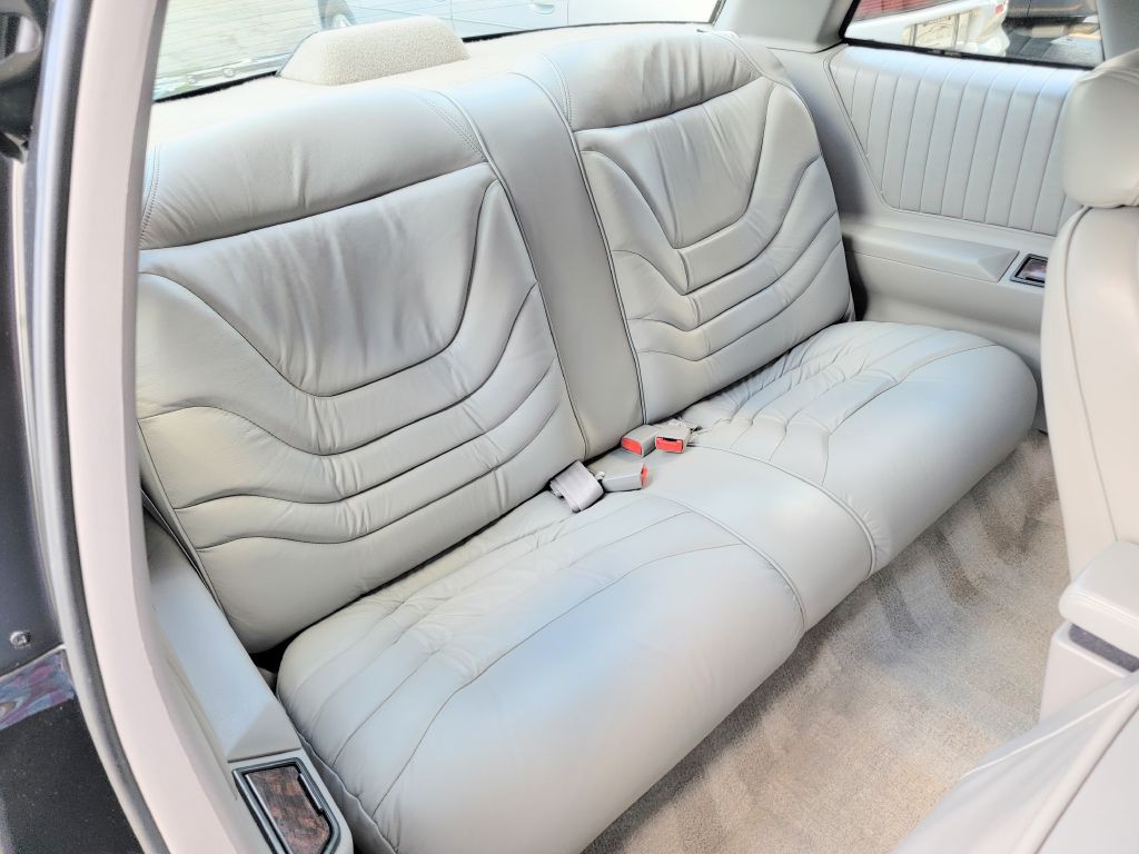 1994 Buick Regal Image 32