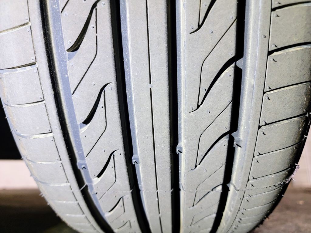 2006 Lincoln LS Image 3