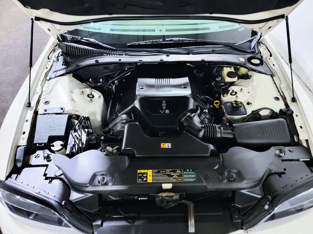2006 Lincoln LS Image 13