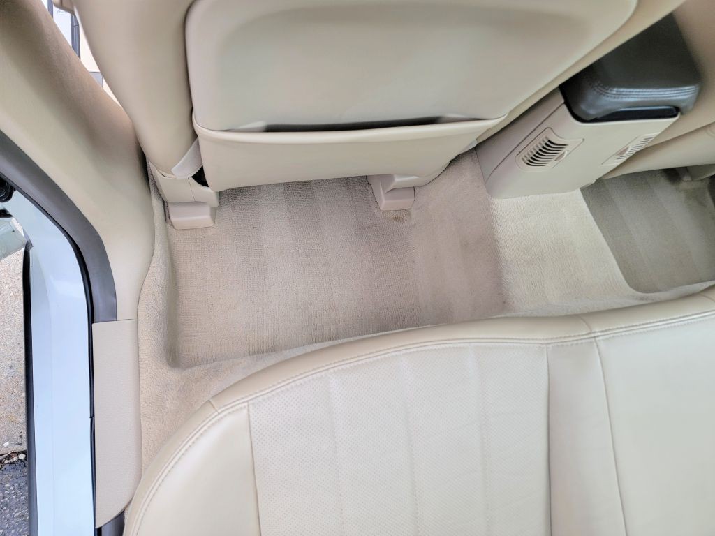 2006 Lincoln LS Image 25