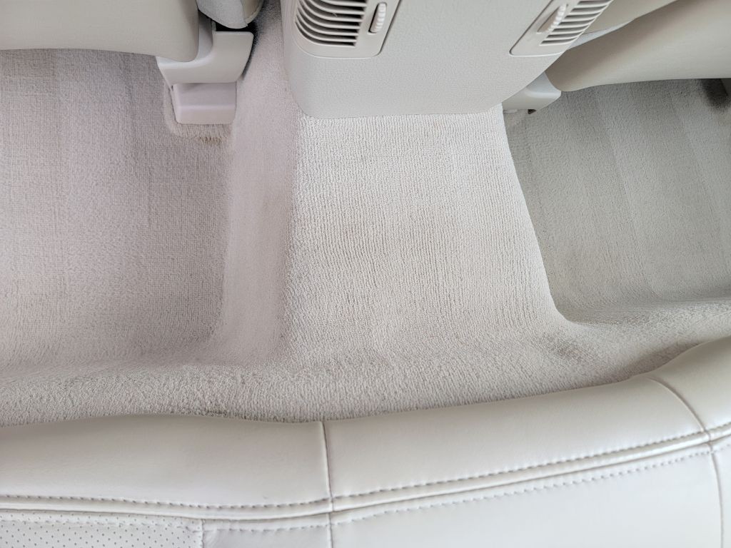 2006 Lincoln LS Image 28