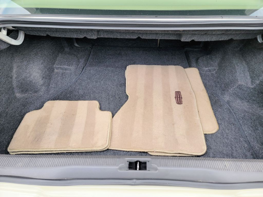 2006 Lincoln LS Image 31