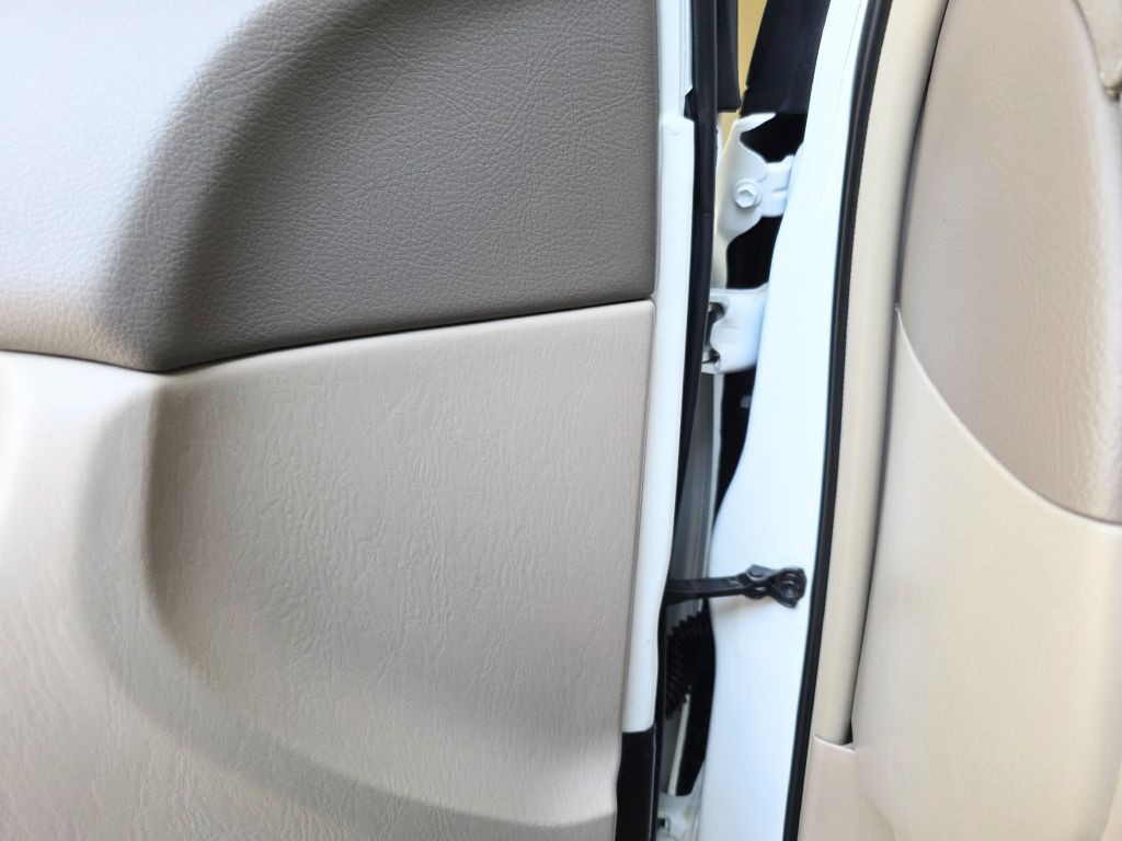 2007 Toyota Sienna Image 17