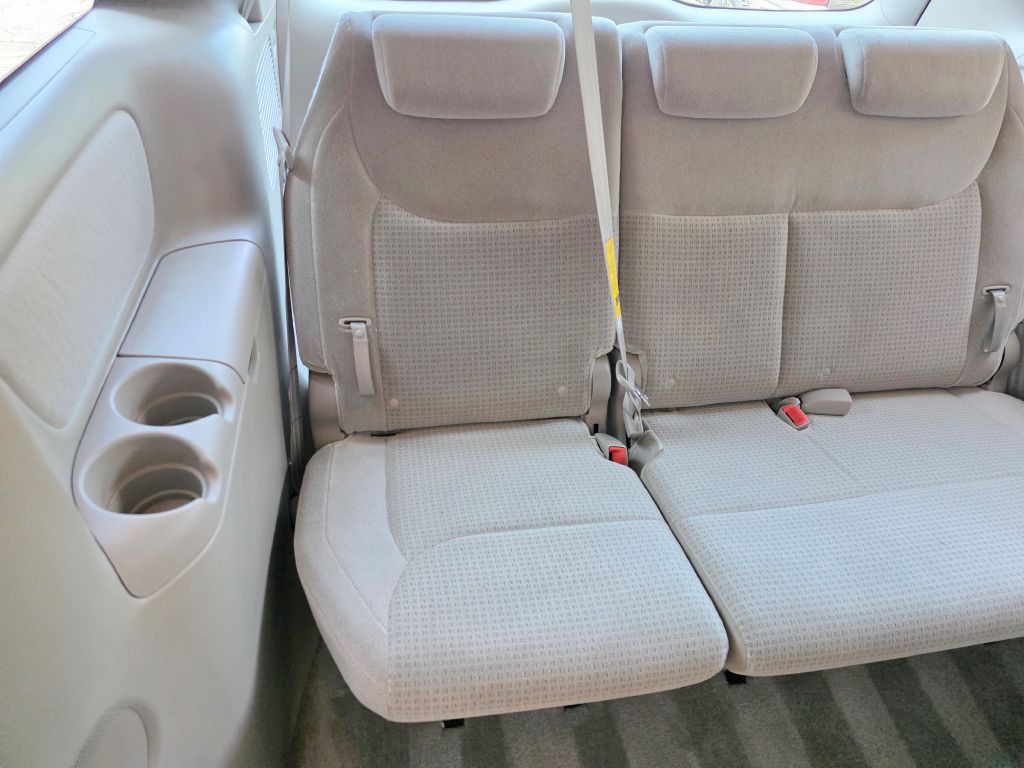 2007 Toyota Sienna Image 24