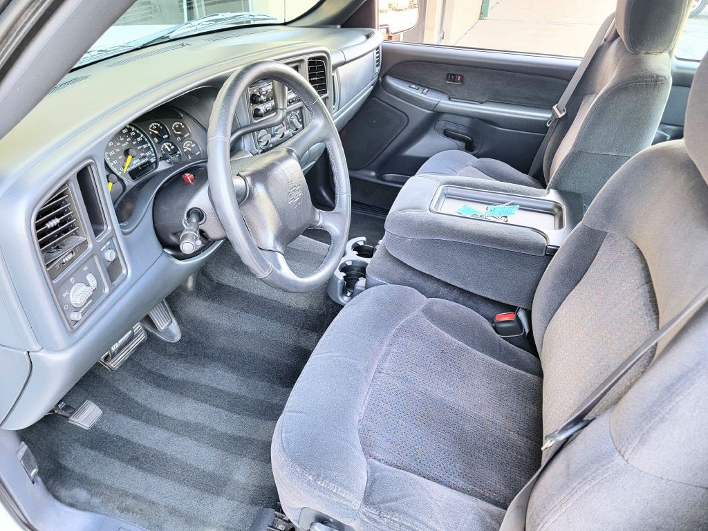 2001 Chevrolet Silverado 1500 Image 9