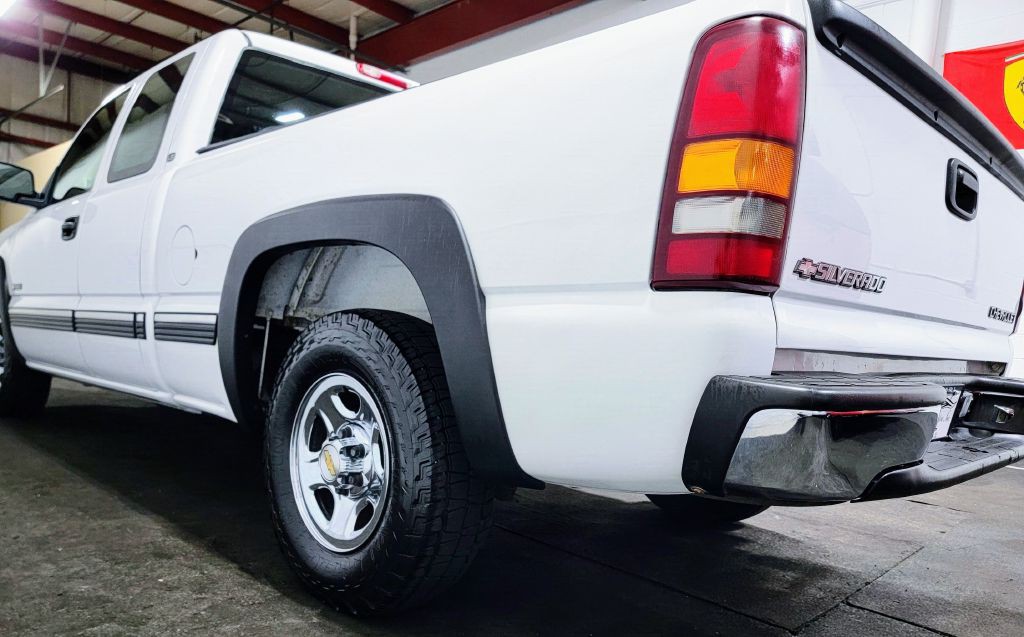 2001 Chevrolet Silverado 1500 Image 65